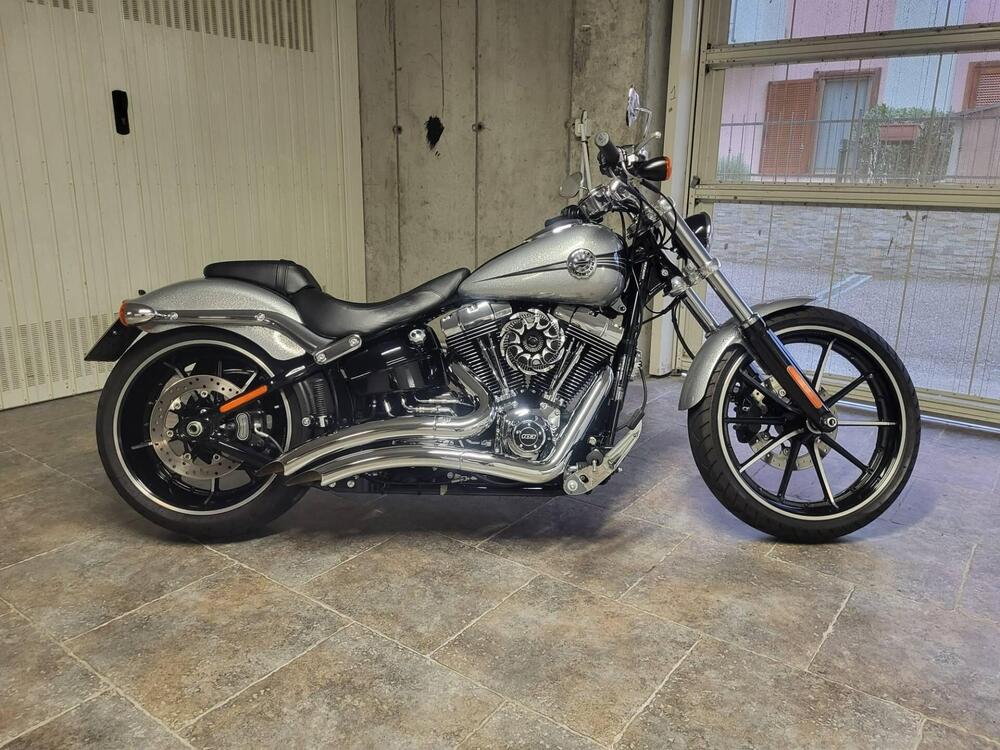 Harley-Davidson 1690 Breakout (2013 - 17) - FXSB