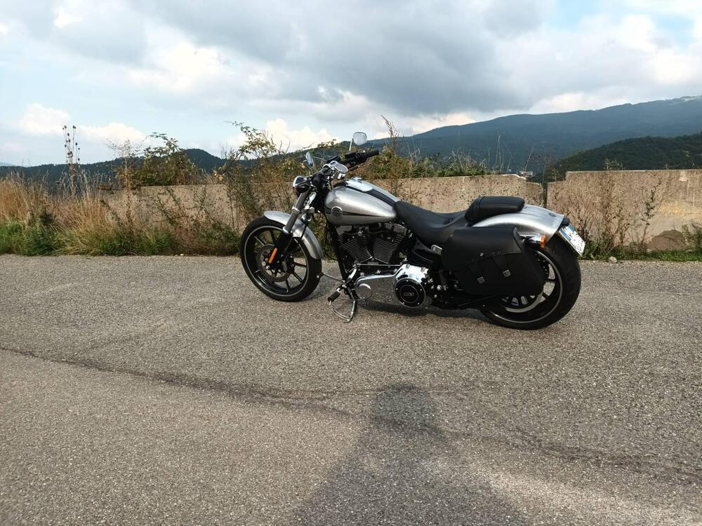 Harley-Davidson 1690 Breakout (2013 - 17) - FXSB (3)