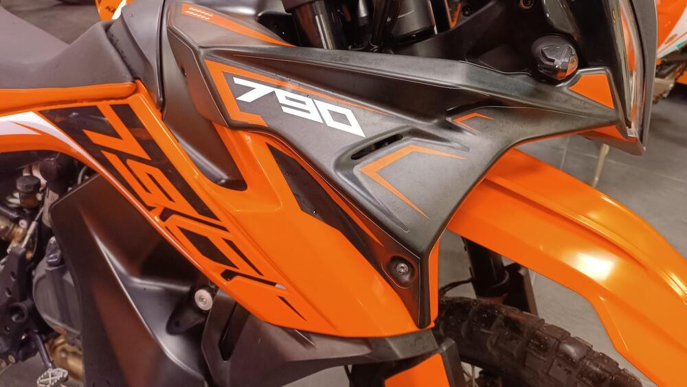 KTM 790 Adventure (2019 - 20) (3)