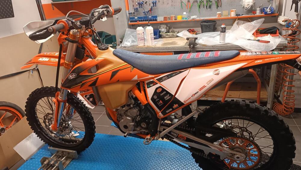 KTM 350 EXC-F Six Days (2023) (2)