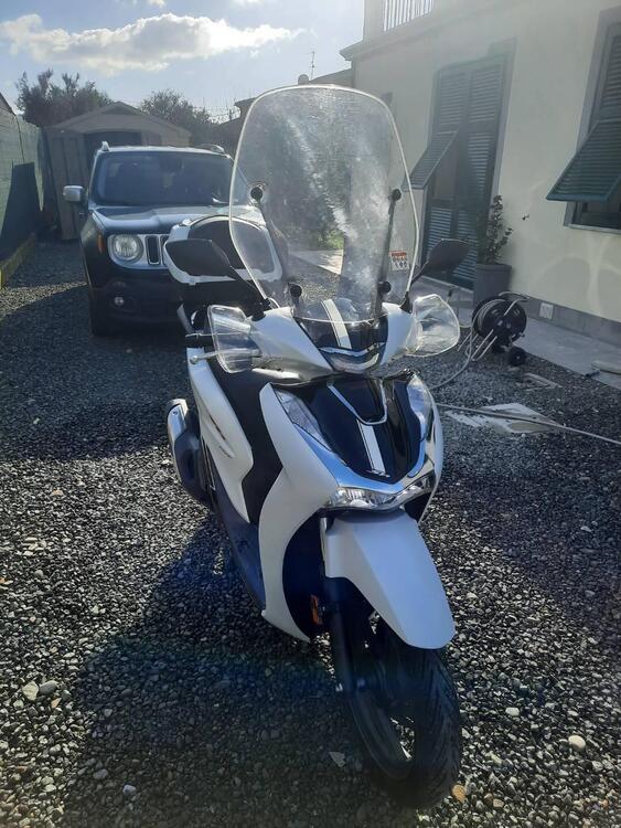 Honda SH 150i Sport (2022 - 25) (2)