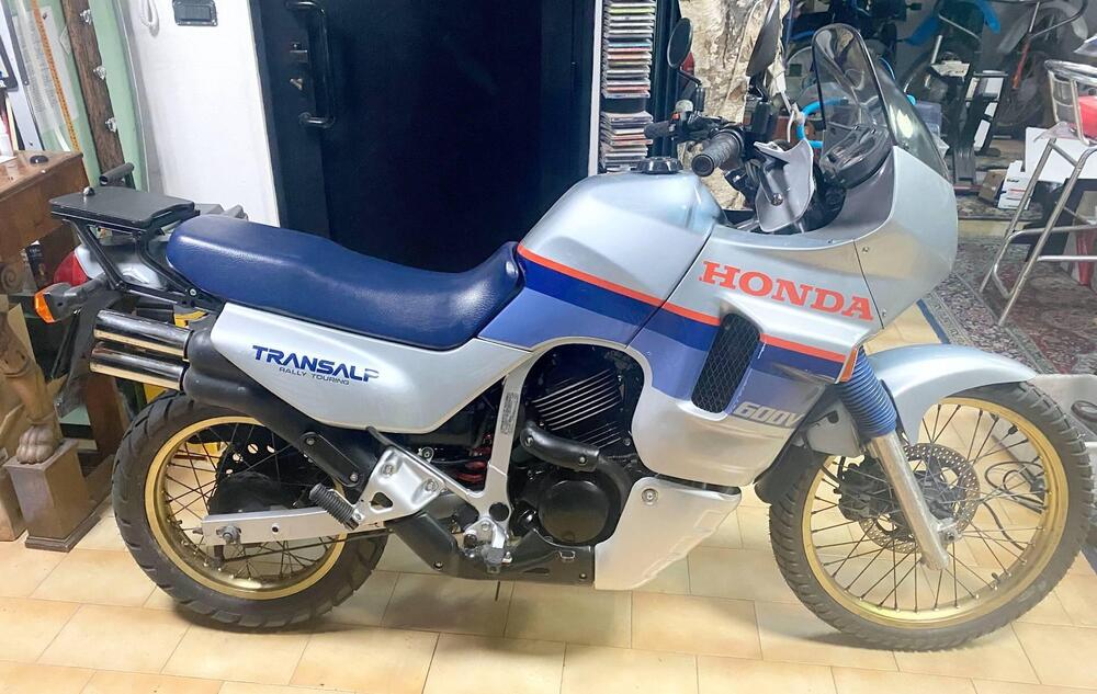 Honda Transalp XL 600 V - PD06 - Rally Touring