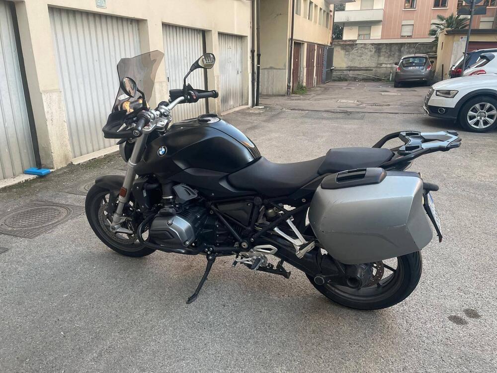 Bmw R 1200 R (2017 - 18) (2)