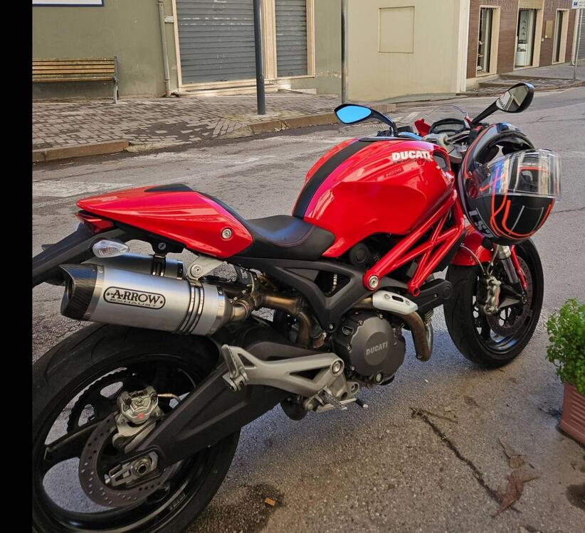 Ducati Monster 696 Plus (2007 - 14)