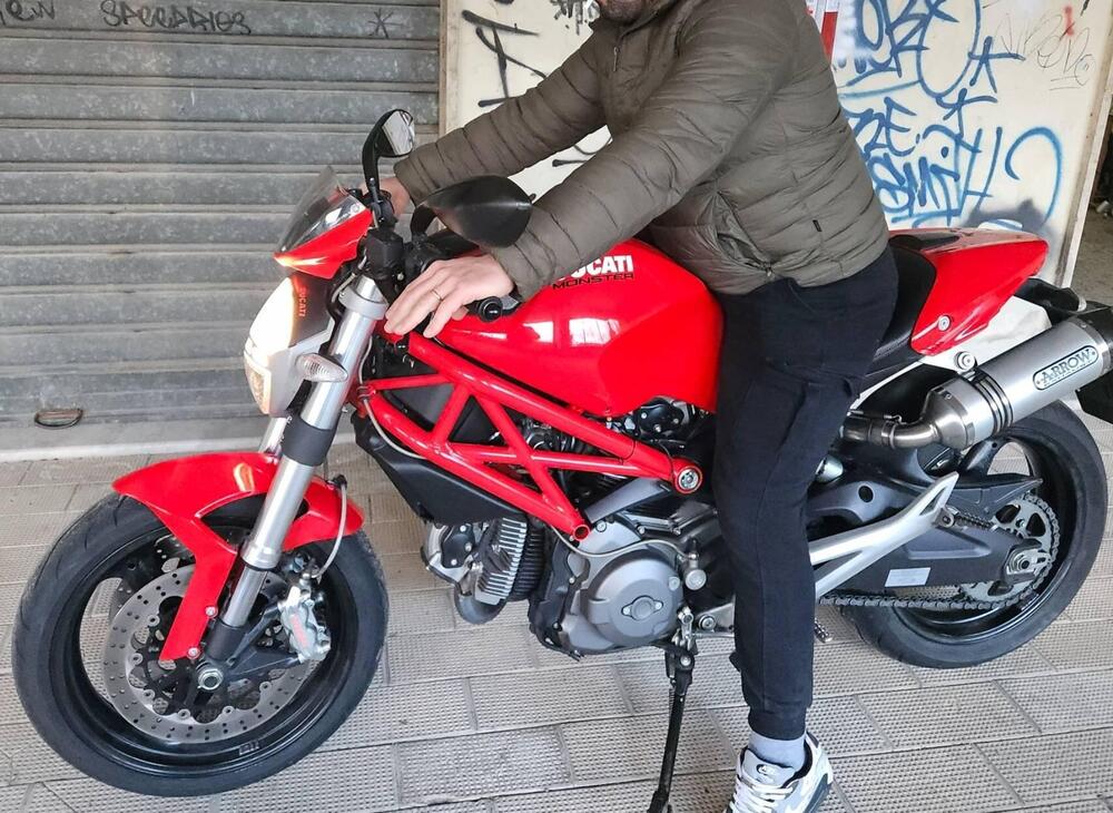 Ducati Monster 696 Plus (2007 - 14) (5)