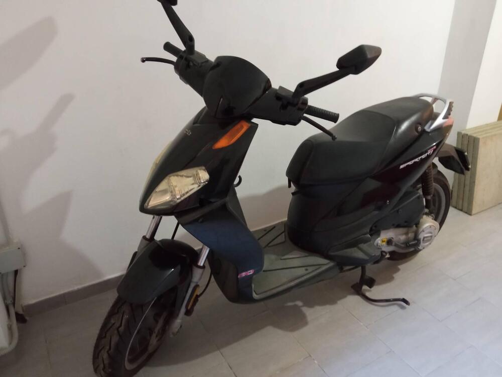 Aprilia Sportcity One 50 (2008 - 12) (4)