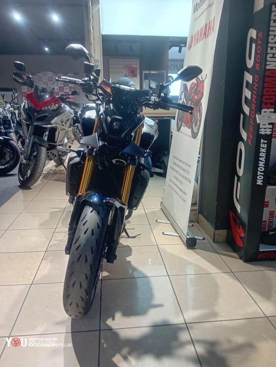 Yamaha MT-09 (2021 - 23) (4)