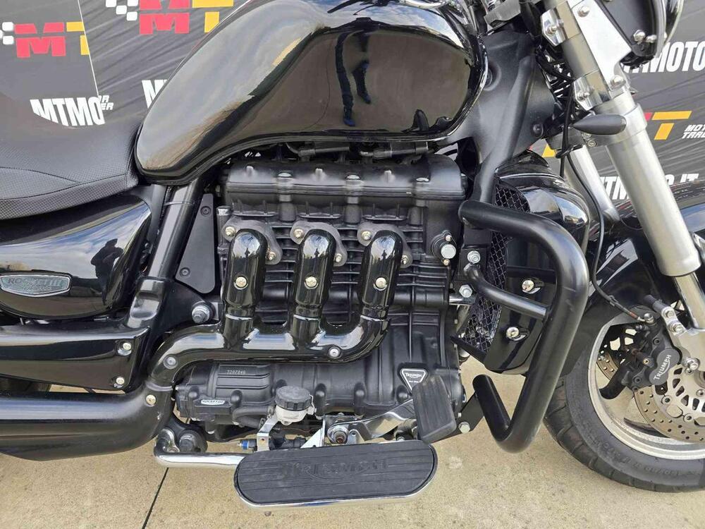 Triumph Rocket 3 Classic (2006 - 11) (4)