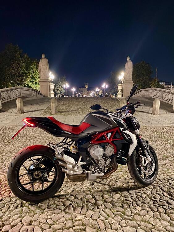 MV Agusta Brutale 800 EAS ABS (2012 - 15)