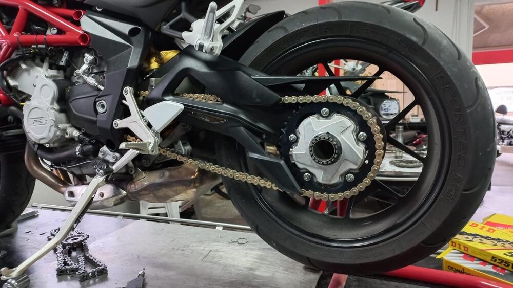 MV Agusta Brutale 800 EAS ABS (2012 - 15) (5)