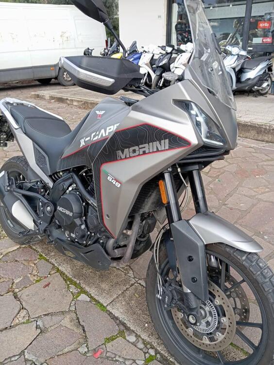 Moto Morini X-Cape 650 (2021 - 25) (3)