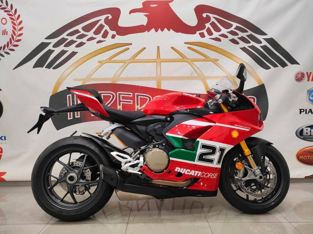 Ducati Panigale V2 Bayliss 1st Championship 20th Anniversary (2021 - 24) (2)