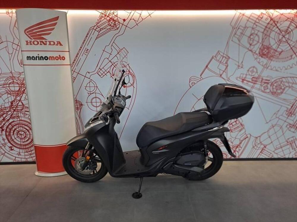 Honda SH 150i Sport (2022 - 25) (2)