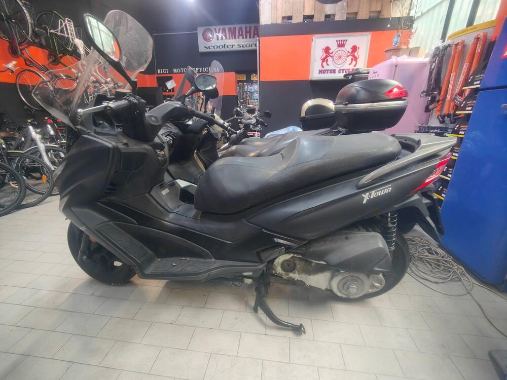 Kymco X-Town 300i ABS (2016 - 20) (3)