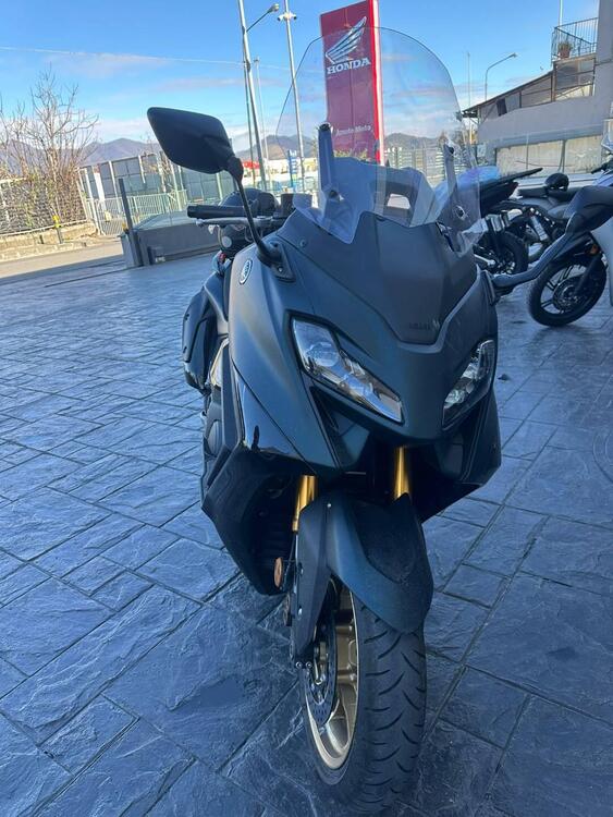 Yamaha T-Max 560 Tech Max (2022 - 24) (2)