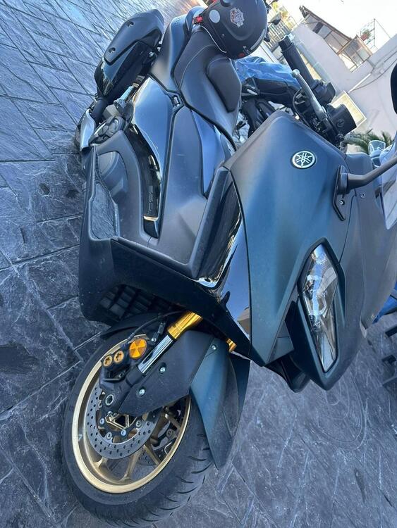 Yamaha T-Max 560 Tech Max (2022 - 24) (3)