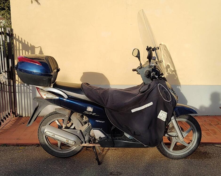 Honda SH 150 i (2005 - 08) (2)