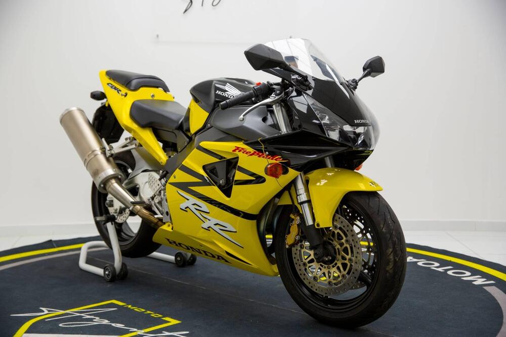 Honda CBR 900 RR Fireblade (2002 - 04) (2)