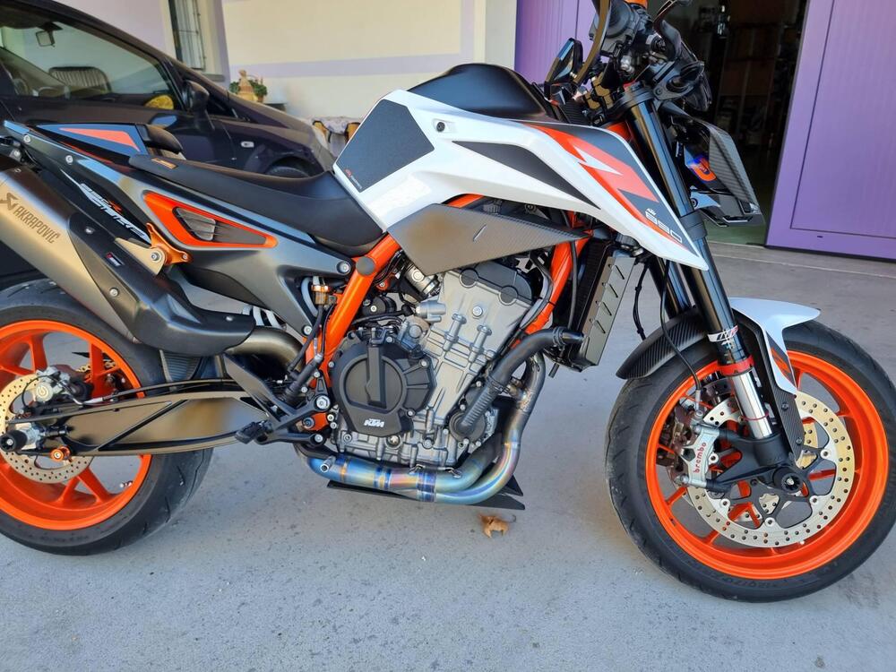 KTM 890 Duke R (2020)