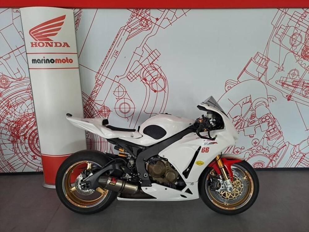 Honda CBR 1000 RR Fireblade (2012 - 16)