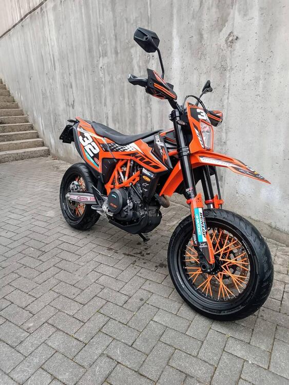 KTM 690 SMC R (2021 - 22)