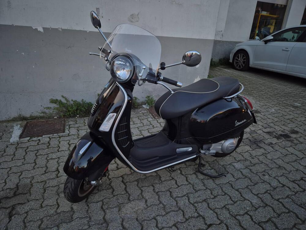 Vespa GTS 300 ABS (2014 - 16) (4)