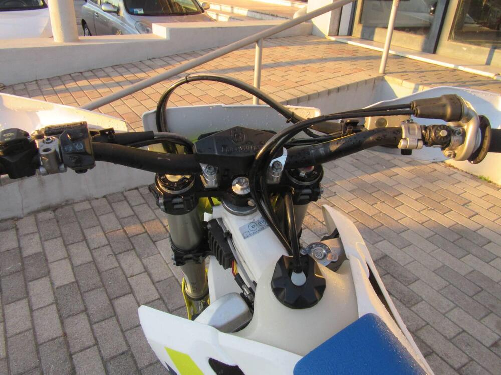 Husqvarna FE 250 (2019) (3)