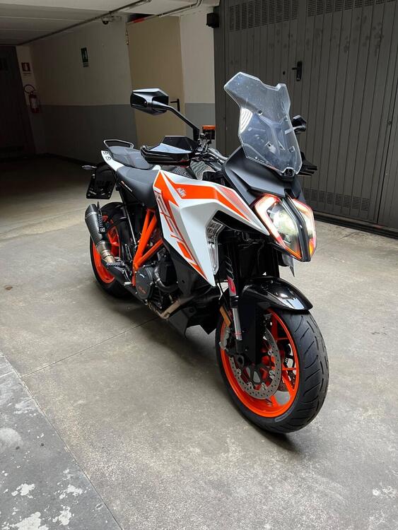 KTM 1290 Super Duke GT (2019 - 20)