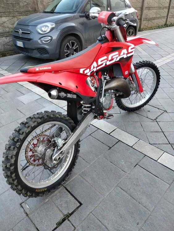 GASGAS MC 125 (2023) (2)