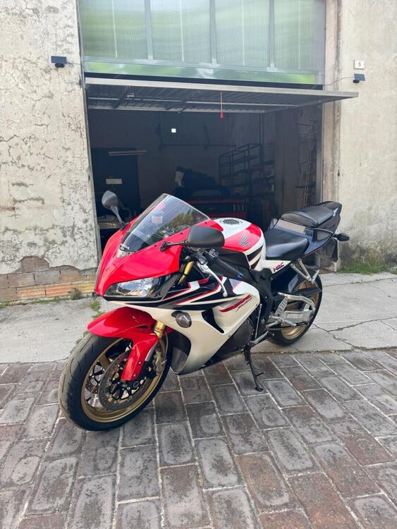 Honda CBR 1000 RR Fireblade (2006 - 07)