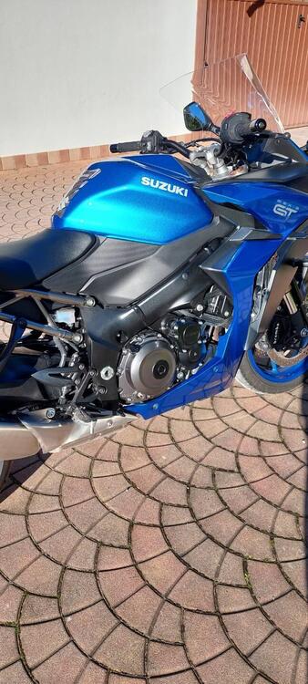 Suzuki GSX-S1000GT (2022 - 25) (3)