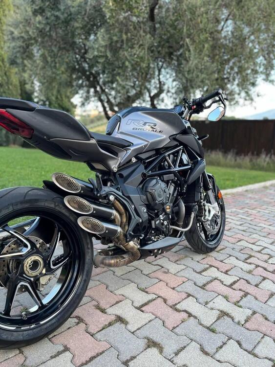 MV Agusta Brutale 800 RR (2021 - 25)