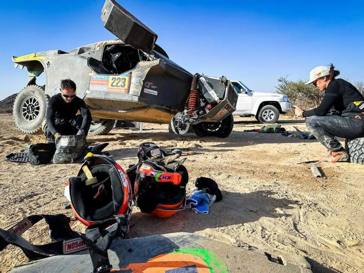 Dakar 2025. T2, 48H Chrono Part 1, Sanders e Al Rajhi in testa al break notturno  (12)