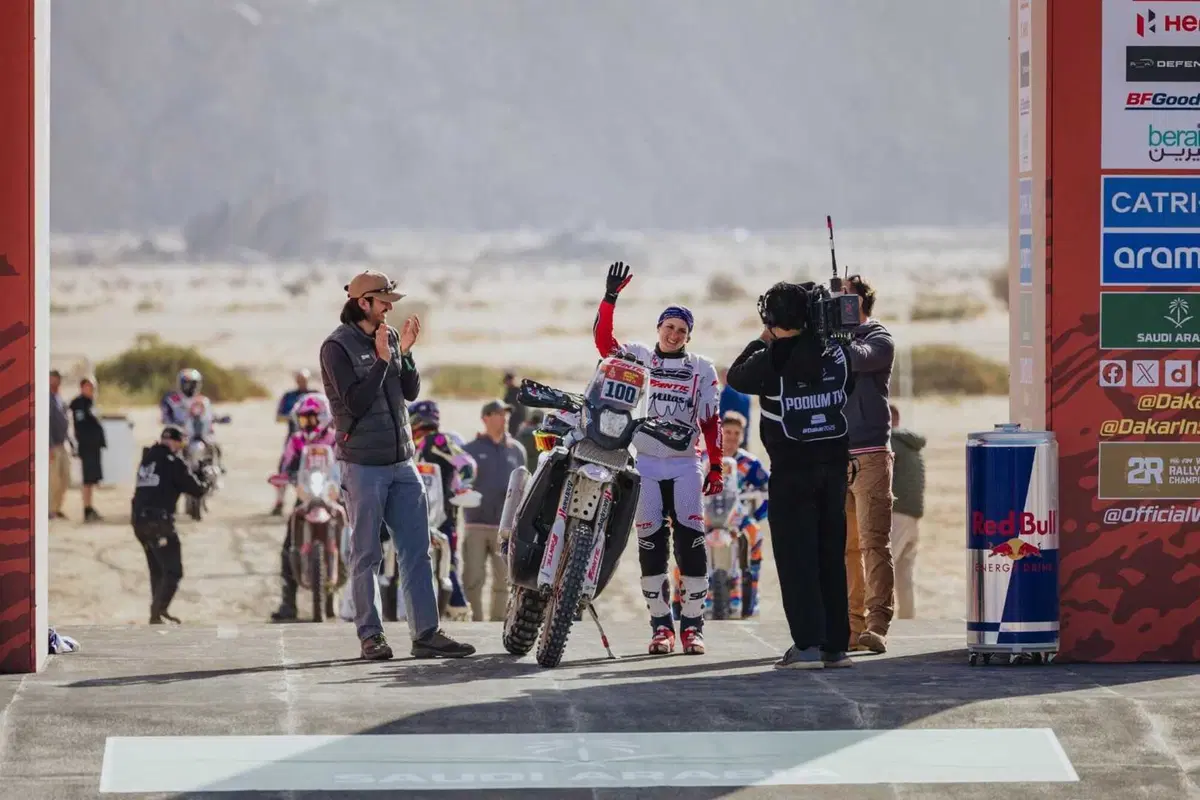 Dakar 2025. T2, 48H Chrono Part 1, Sanders e Al Rajhi in testa al break notturno  (17)