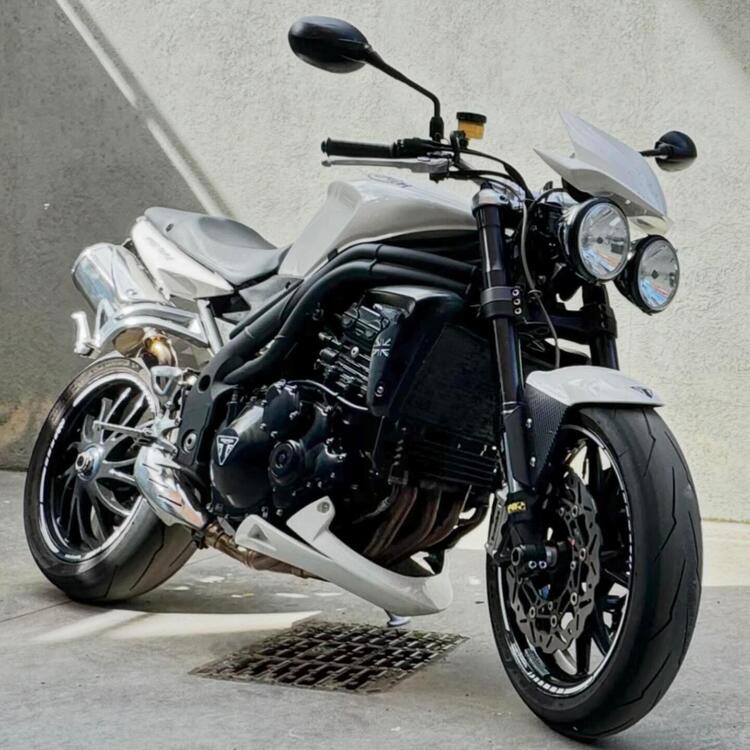 Triumph Speed Triple 1050 (2005 - 11)