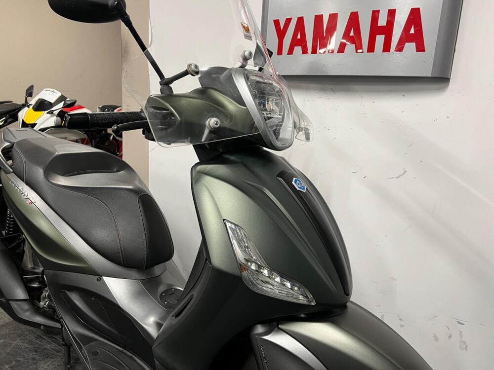 Piaggio Beverly 300 i.e. (2010 - 16) (2)