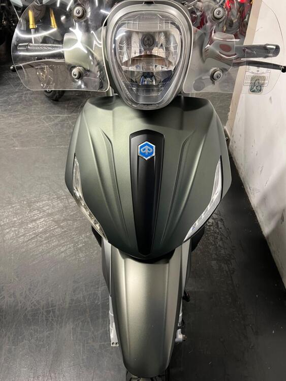 Piaggio Beverly 300 i.e. (2010 - 16) (3)