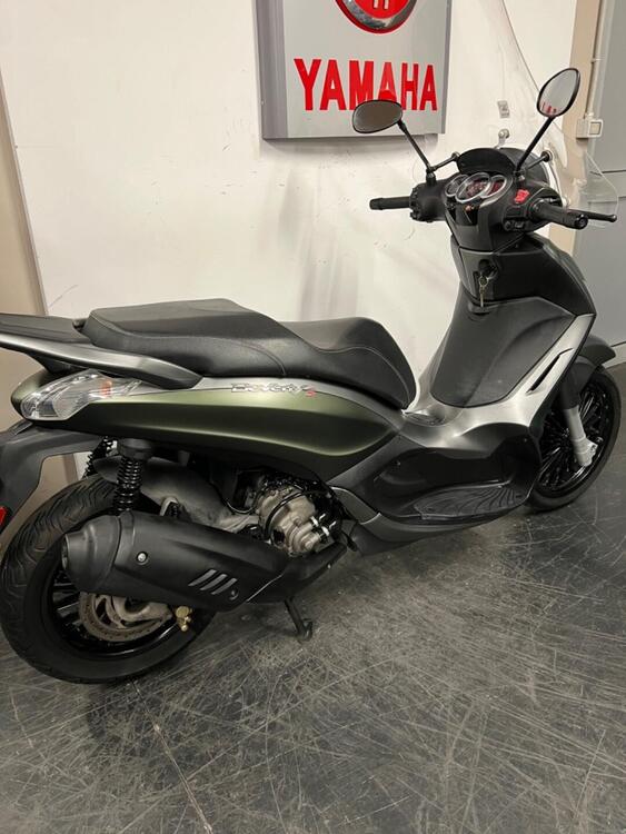 Piaggio Beverly 300 i.e. (2010 - 16) (4)