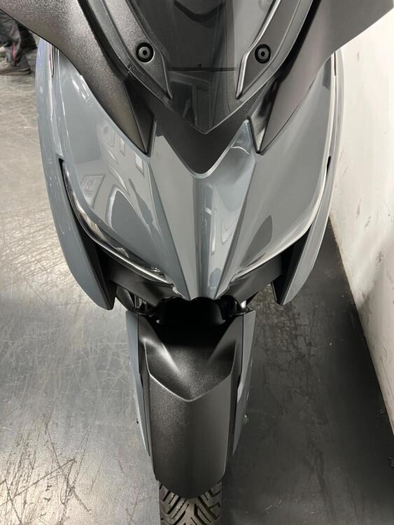 Yamaha X-Max 300 Tech Max (2021 - 24) (3)