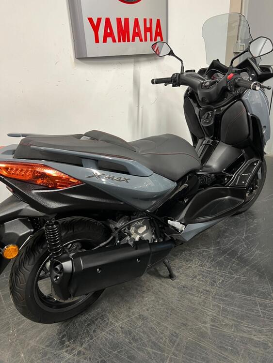 Yamaha X-Max 300 Tech Max (2021 - 24) (4)