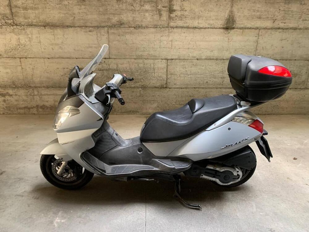 Aprilia Atlantic 400 (5)