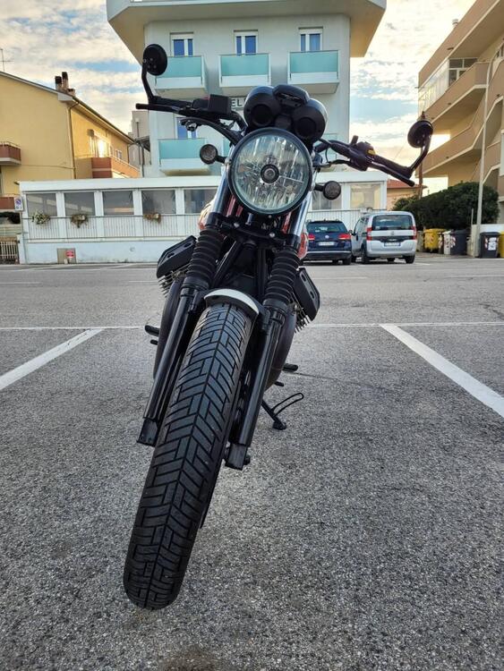 Moto Guzzi V7 II Special (2015 - 17) (3)