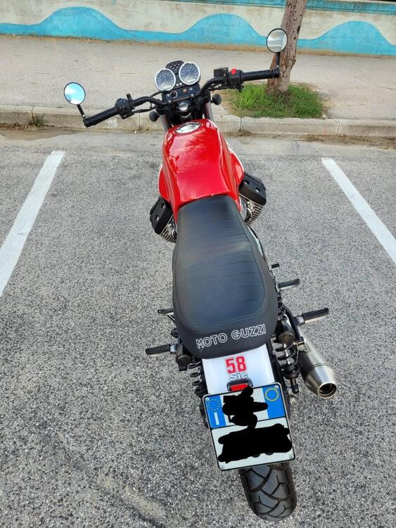 Moto Guzzi V7 II Special (2015 - 17) (5)