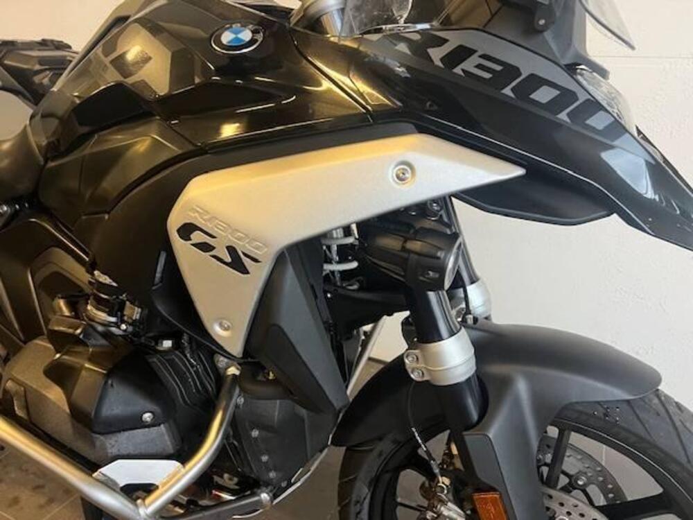 Bmw R 1300 GS Triple Black (2023 - 25) (3)