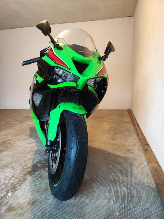 Kawasaki Ninja 636 ZX-6R (2024 - 25) (2)