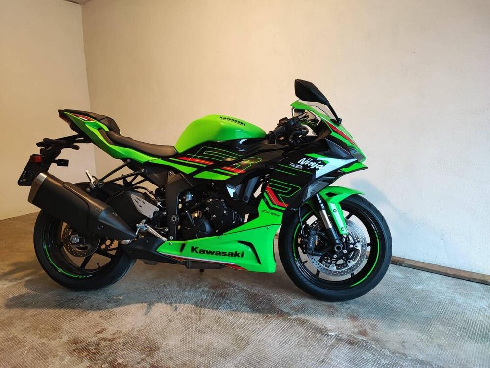 Kawasaki Ninja 636 ZX-6R (2024 - 25) (3)