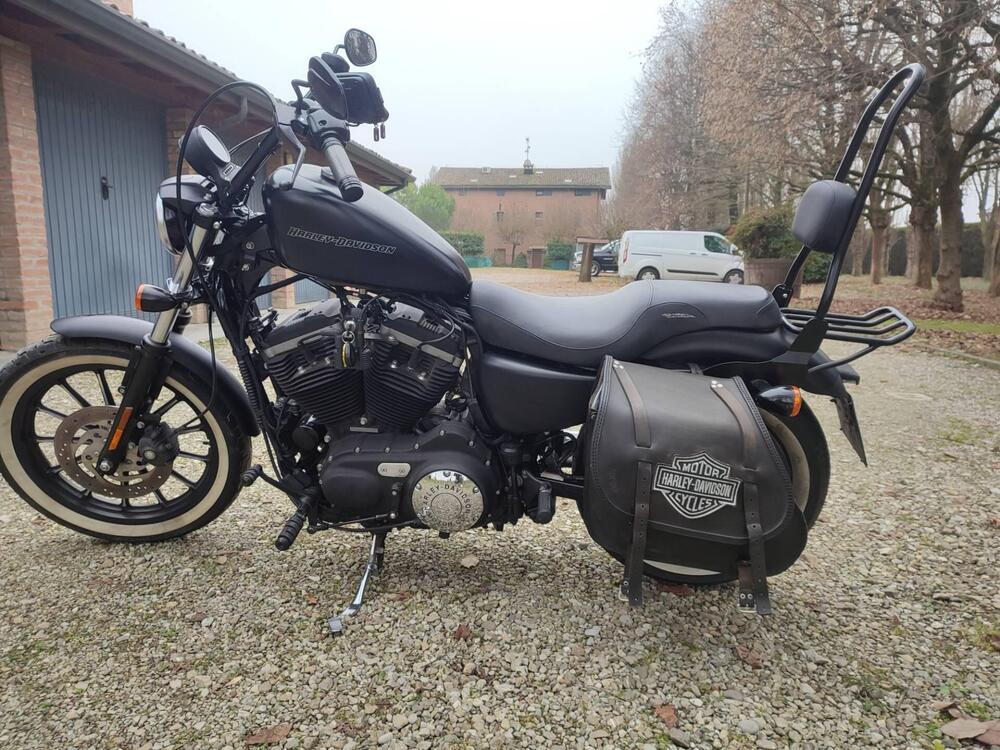 Harley-Davidson 883 Iron (2009 - 11) - XL 883N