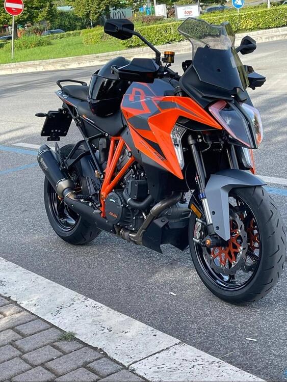 KTM 1290 Super Duke GT (2022 - 24)