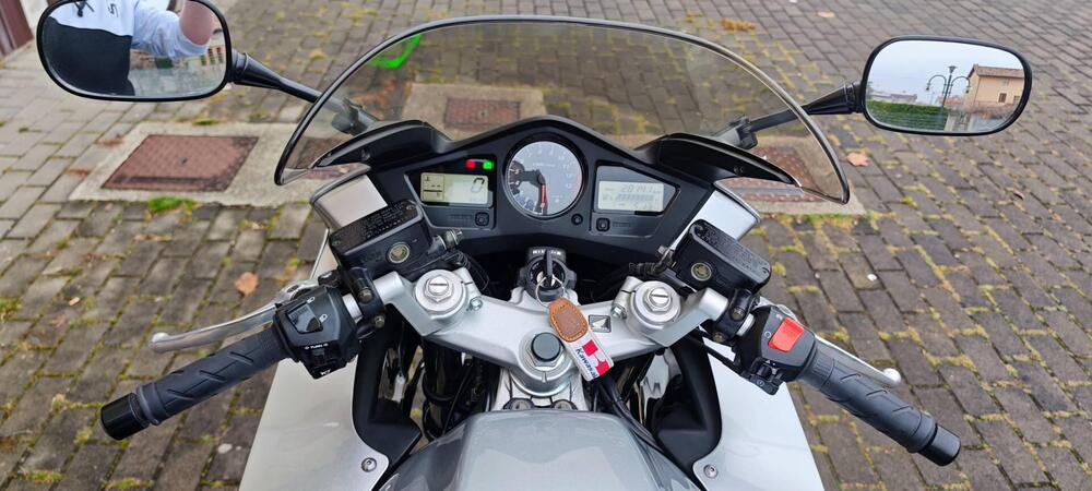 Honda VFR 800 (2006 - 13) (5)