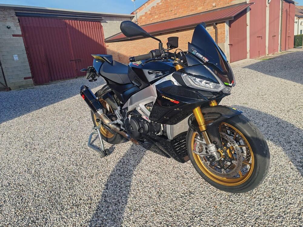 Aprilia Tuono 1100 V4 Factory (2021 - 24) (2)